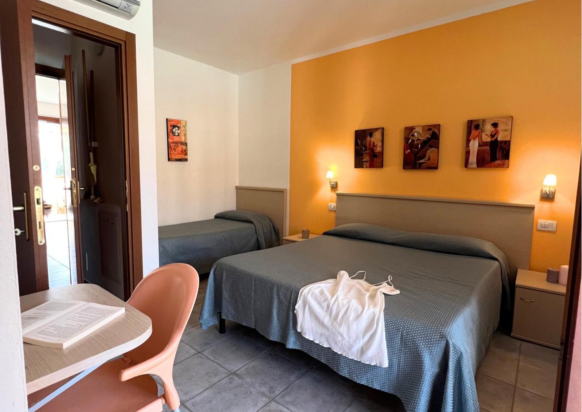 Residence Talamone Il Poderino Εξωτερικό φωτογραφία