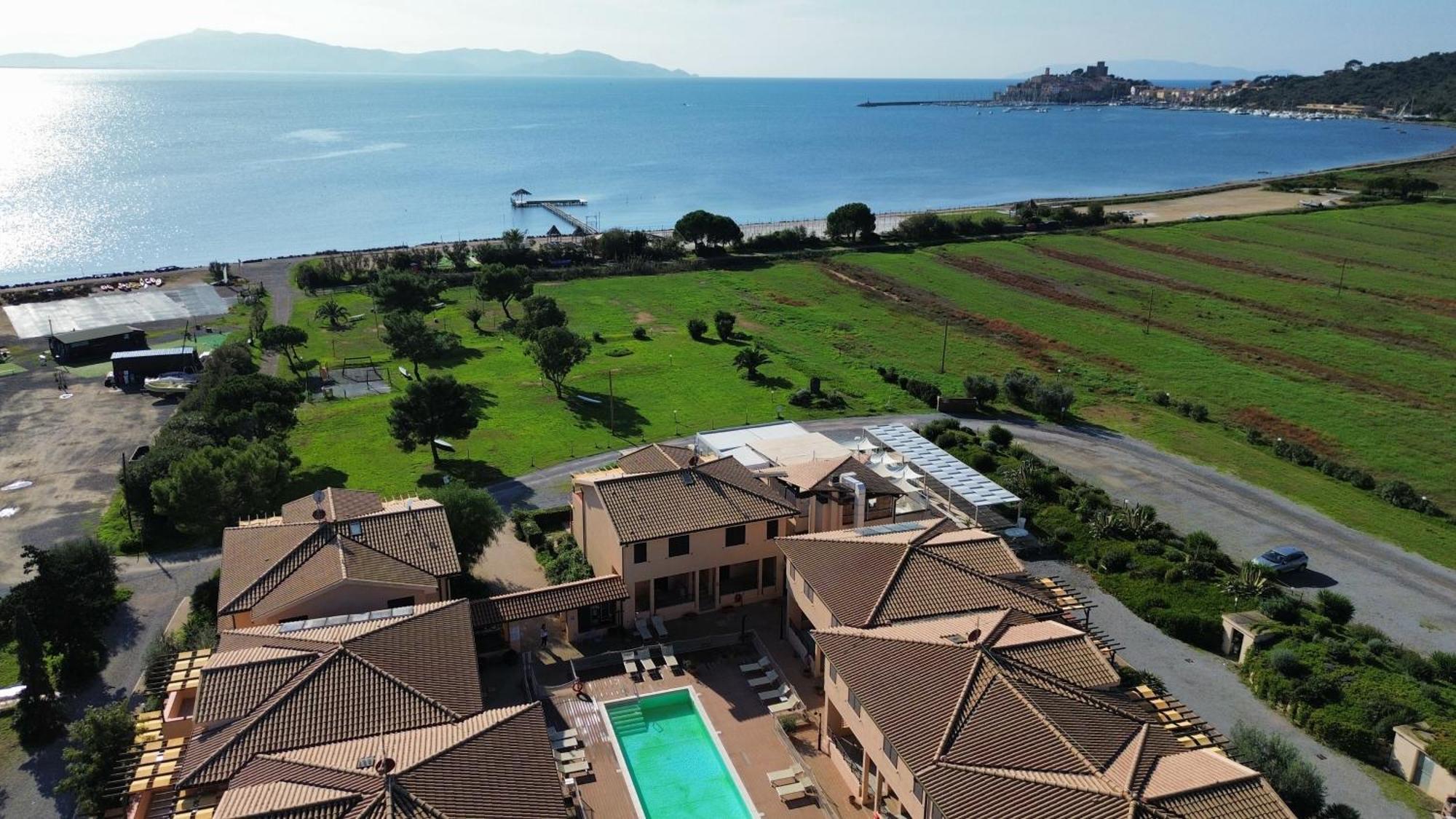 Residence Talamone Il Poderino Εξωτερικό φωτογραφία