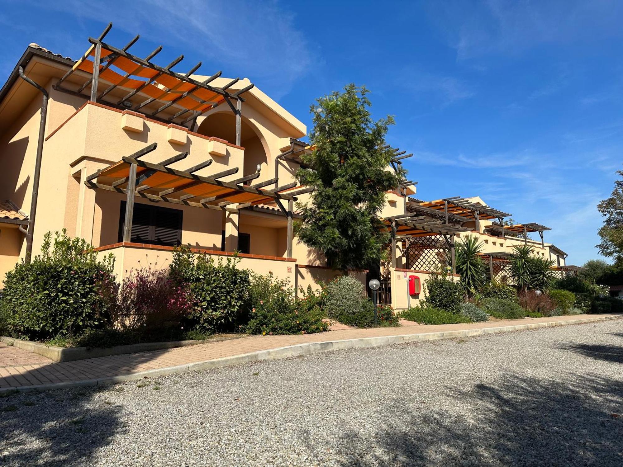 Residence Talamone Il Poderino Εξωτερικό φωτογραφία