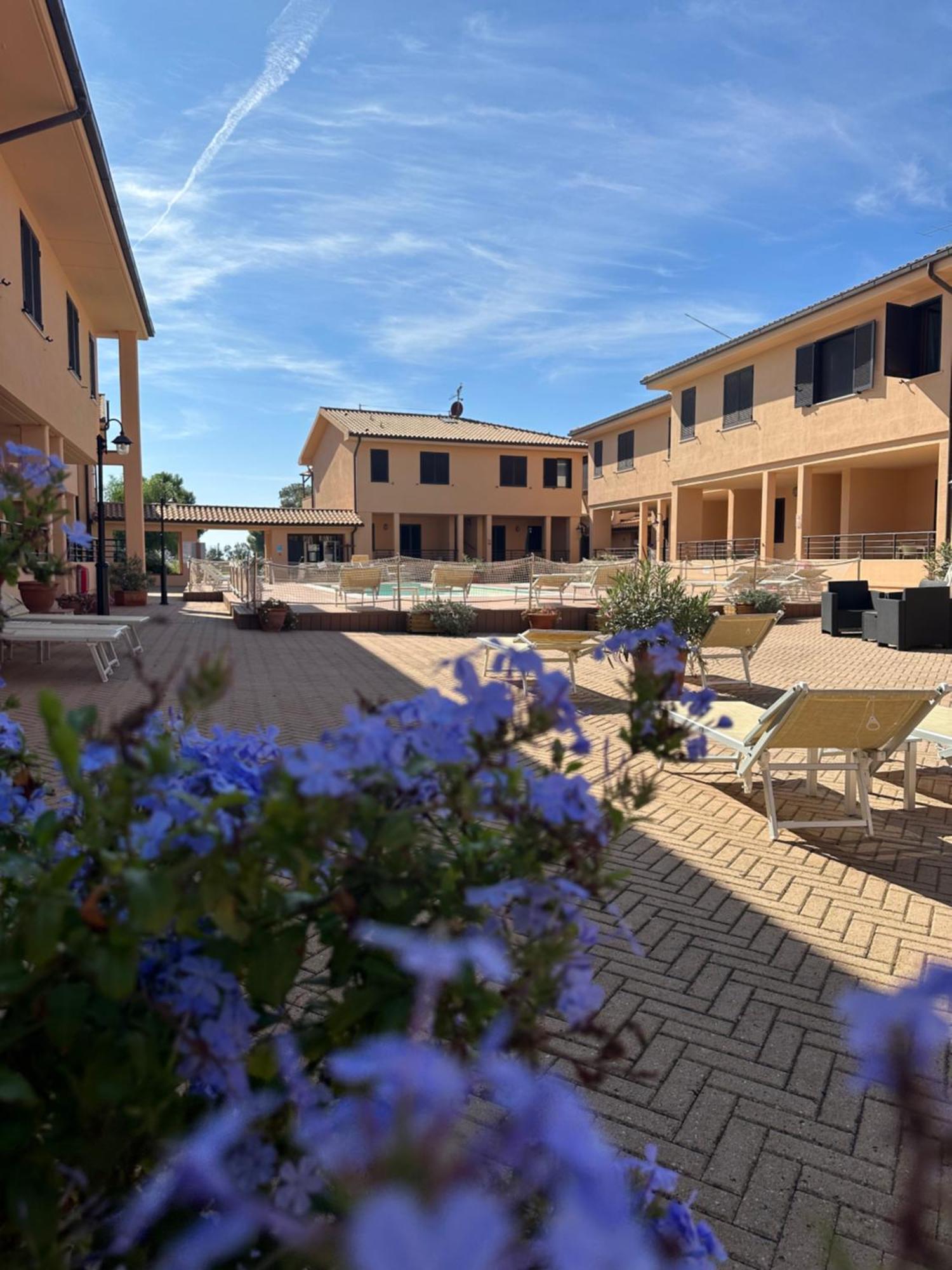 Residence Talamone Il Poderino Εξωτερικό φωτογραφία